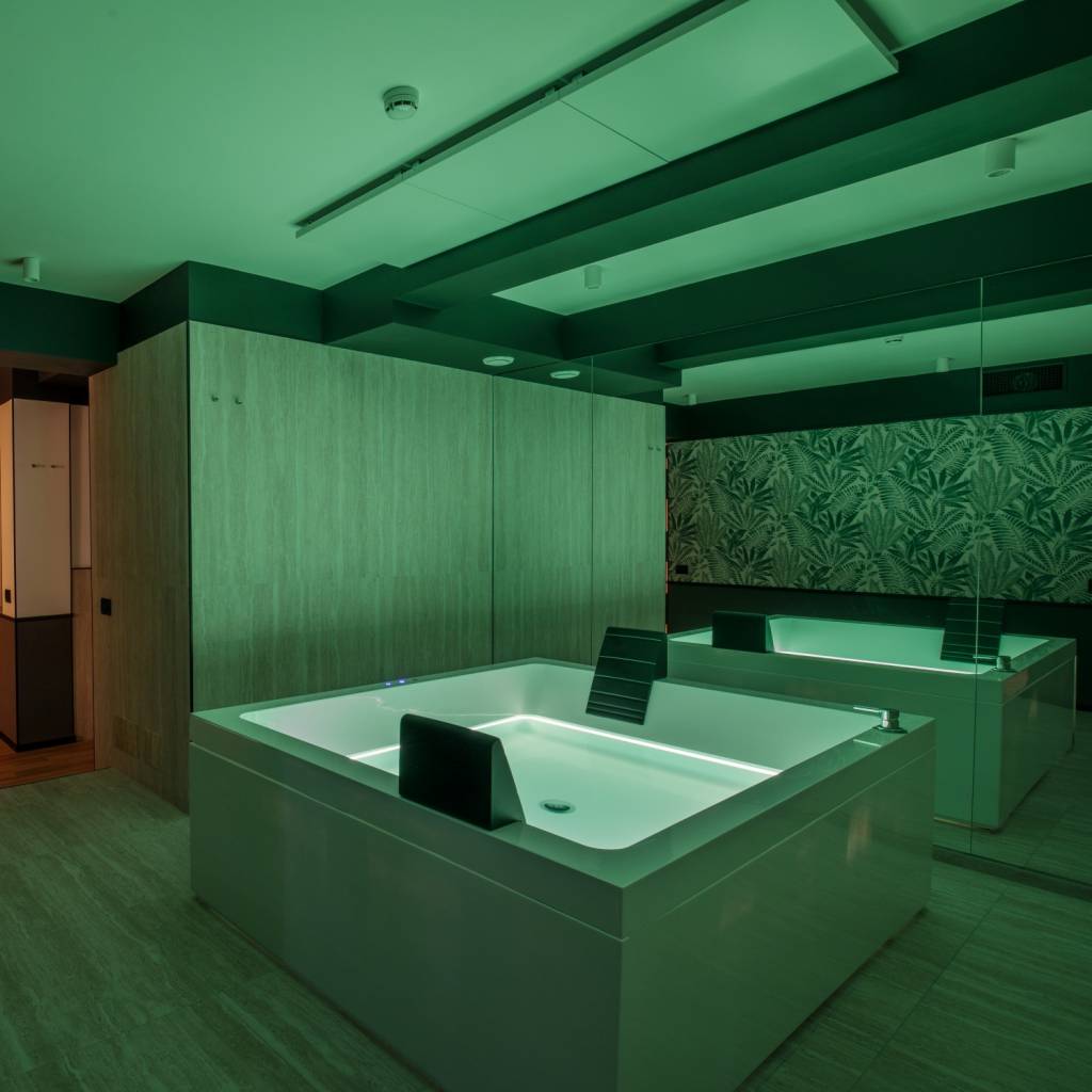 luxury-suite-spa-vasca-2