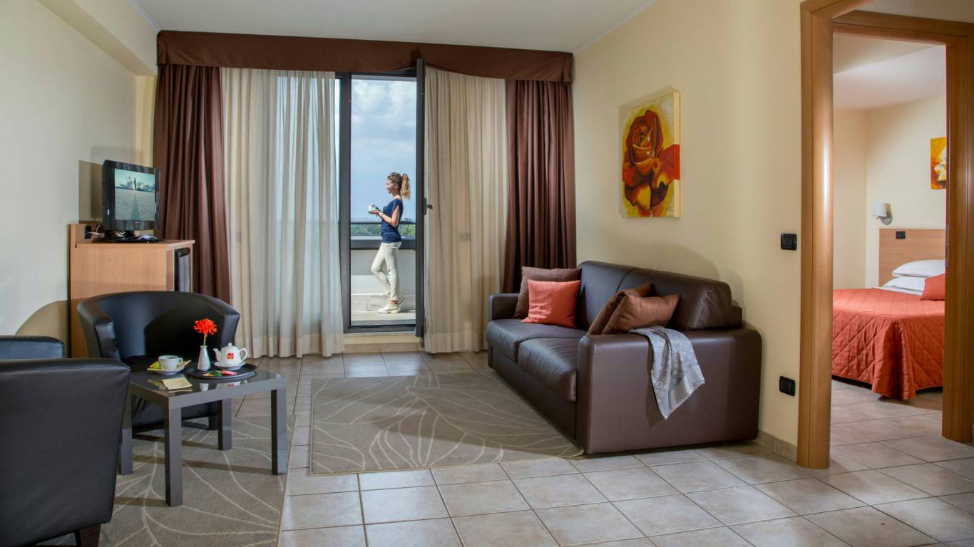 family-hotel-rome-Domidea-Business-Hotel-Rome-rooms-16