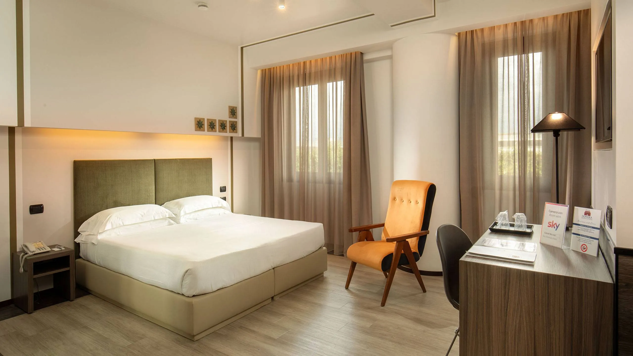 Domidea-Business-Hotel-Roma-Accoglienza-SIcura-IMG-8786-2.jpg