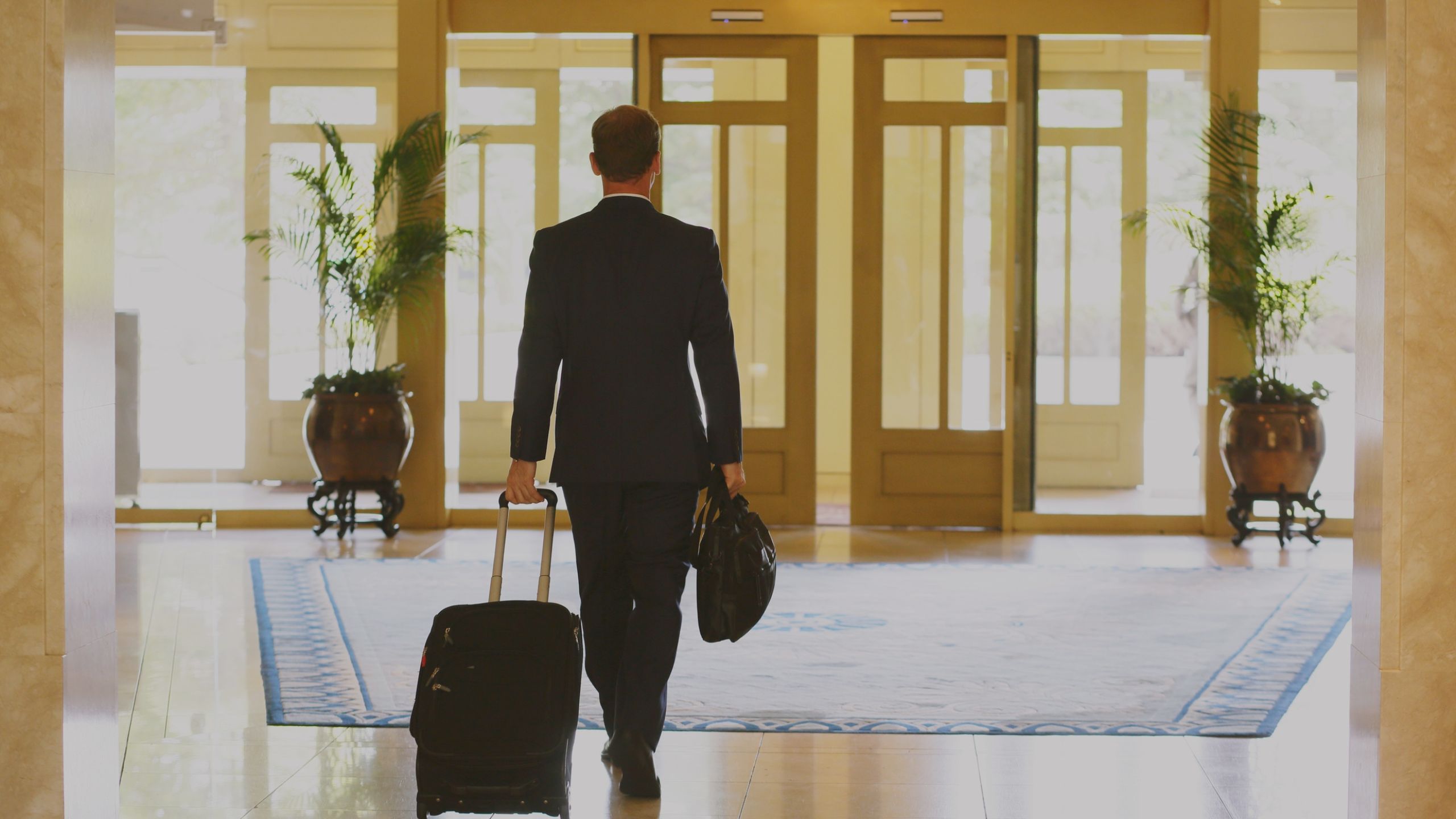 hotel-domidea-articolo-blog-business-hotel-41
